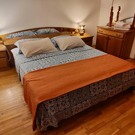 Holiday Ingrid Holiday home Pula
